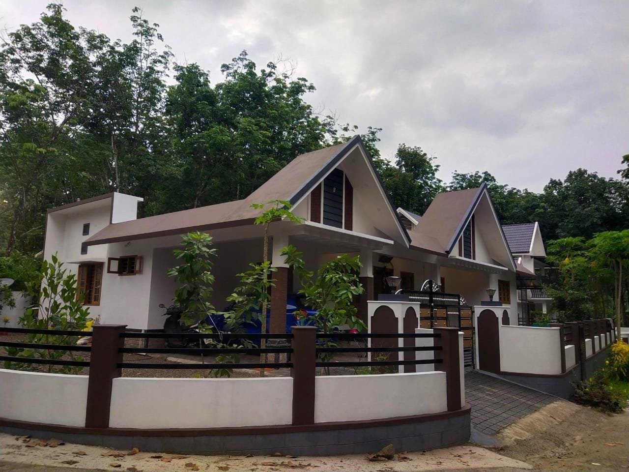 KUMARAMANGALAM 10409, 1